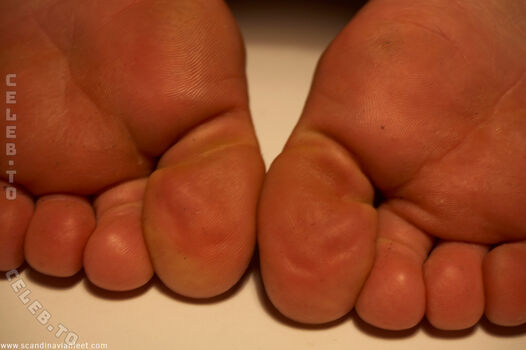Scandinavian Feet
