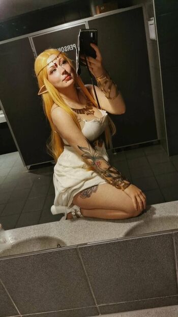Scarlett Sirene