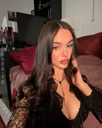 scarlettzofi