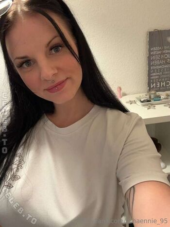 Schaennie_95