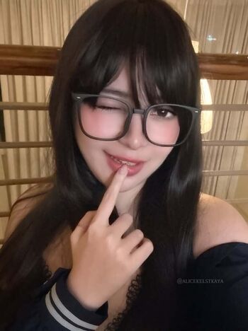 Senpai Alice