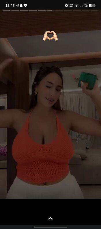 Shainaaa489