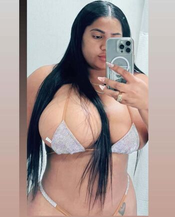 Solange Arias