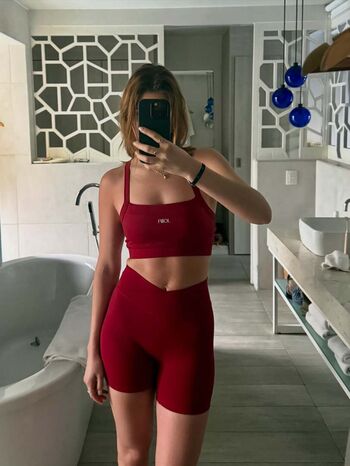 Sophie Nelisse