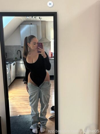 _.sophie05._
