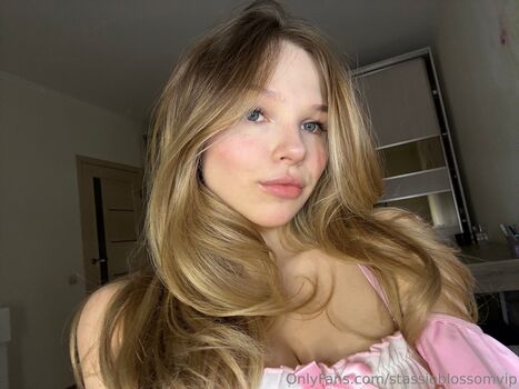 Stassie Blossom