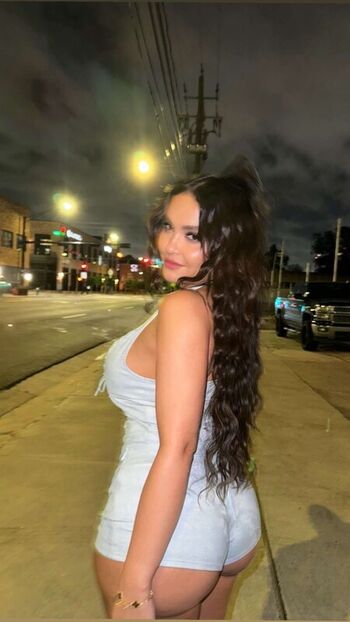 Stella Hudgens
