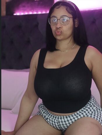 Stunnaniq Stunnaniq_
