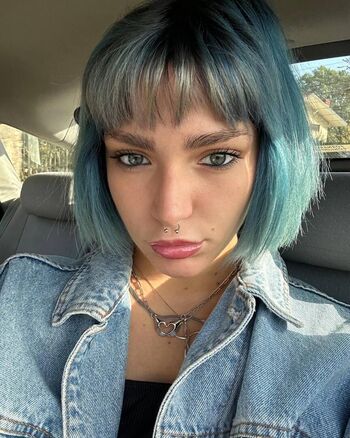 SuicideGirls