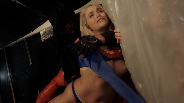 Superheroines