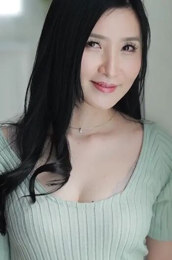 Suzu Azuma