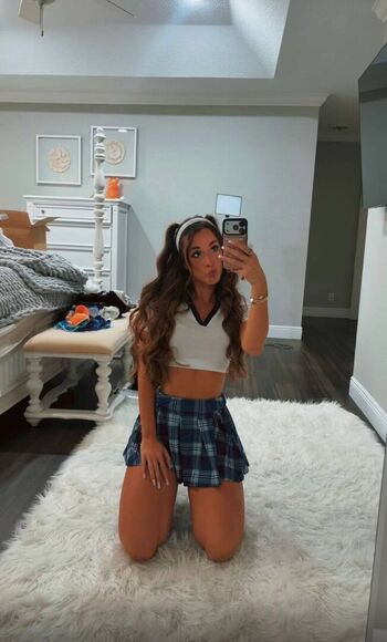 Sydney Lint