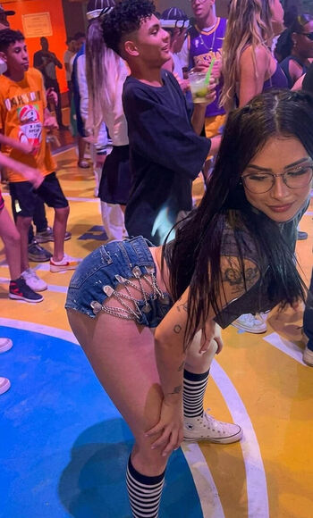 Taina Costa