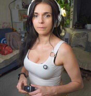 Tania Derveaux
