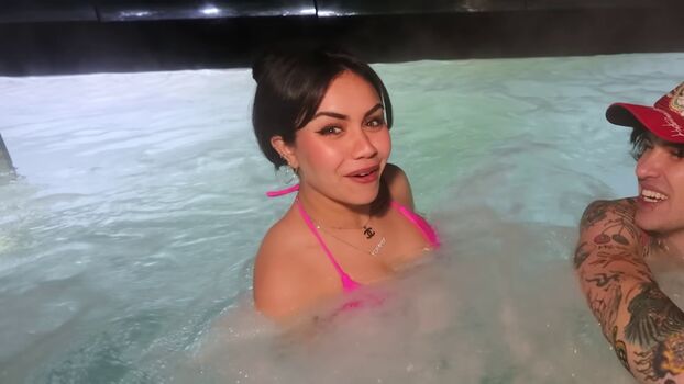Tara Yummy