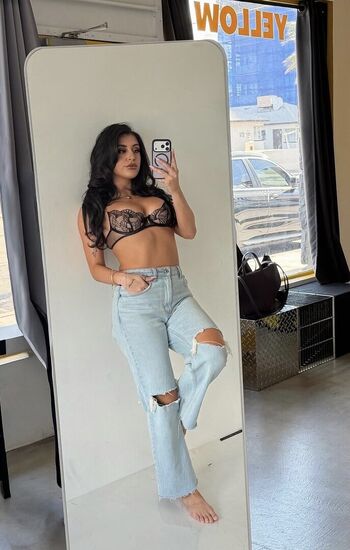 Taryn Farris