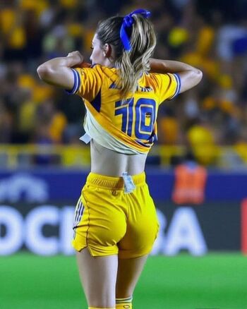 Tatiana Flores