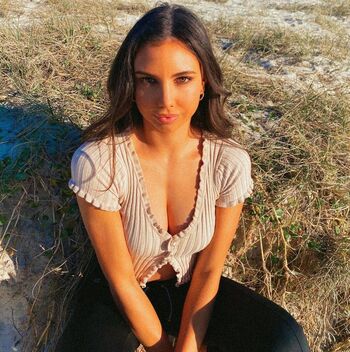 Tay-Leiha Clark
