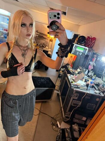 Taylor Momsen