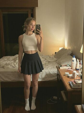 The Definitive 'Petite With An Ass' Megathread