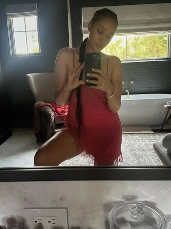 Tia Mowry