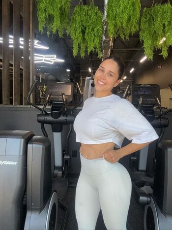Tianna Gregory
