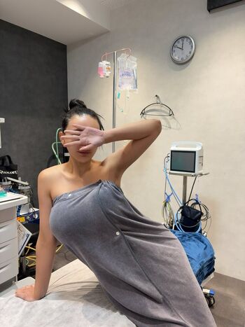 TokyoFuckdoll