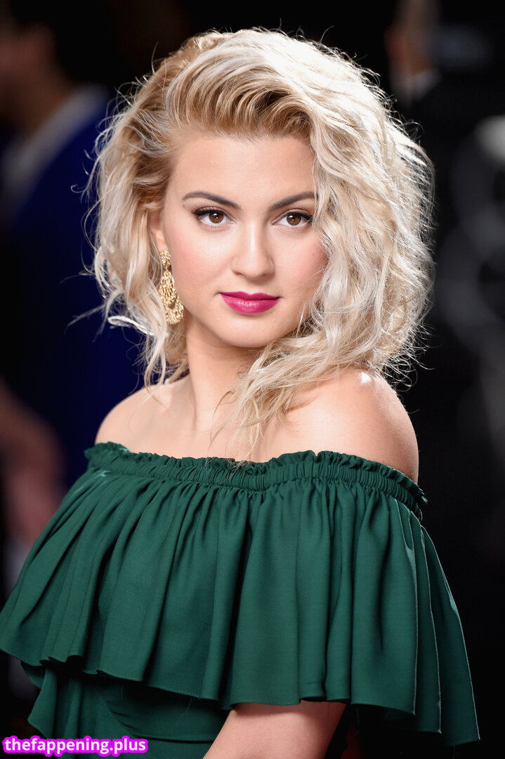 Tori Kelly