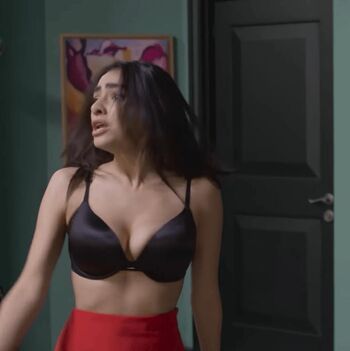 Valentina Buzzurro