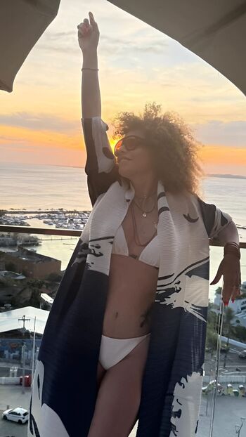 Vanessa Da Mata