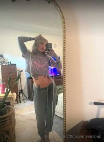 Vany Vicious