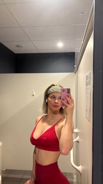 varvara_in_paris