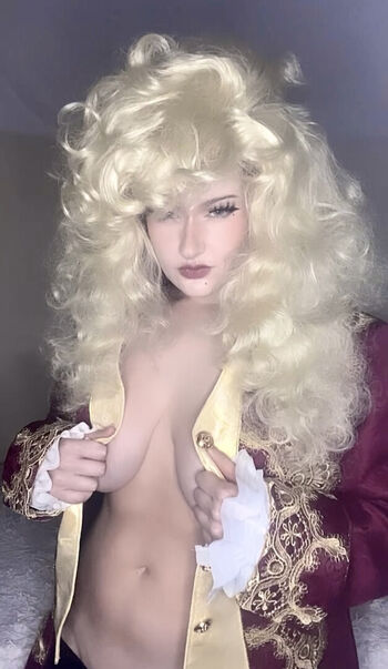 Venom.wifey