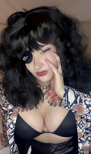 Venom.wifey