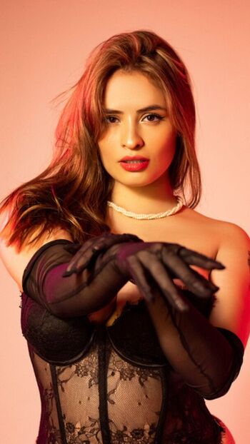 victoriabalee