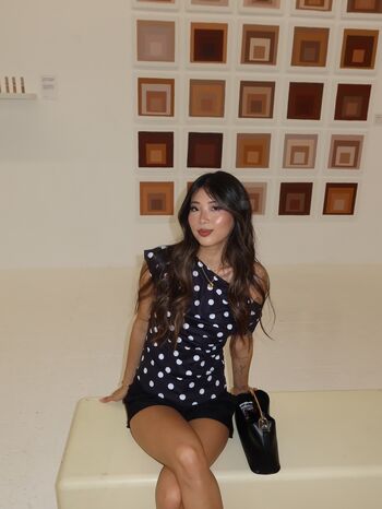 Vivian Marie Wong