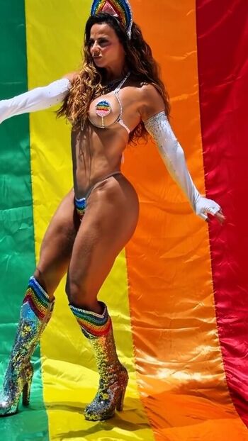 Viviane Araujo