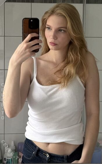 Vivien Michelle