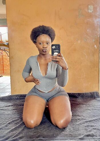 Vunene Taiwo Mabunda
