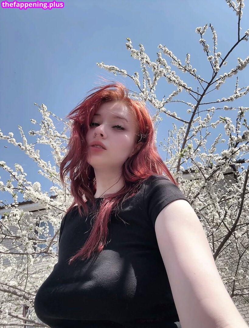 Parlament_vodka / Vvodochka / voddochka / voddochkaa Çıplak OnlyFans Fotoğrafı #27