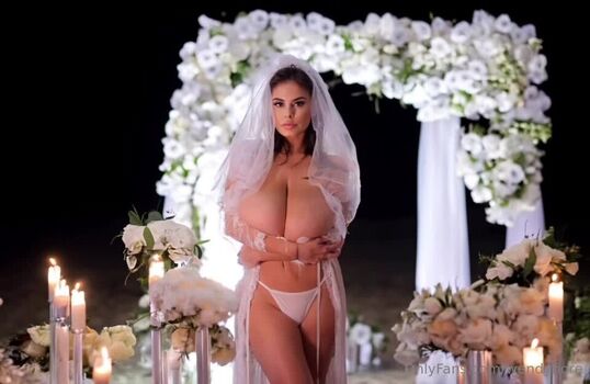 Wendy Fiore