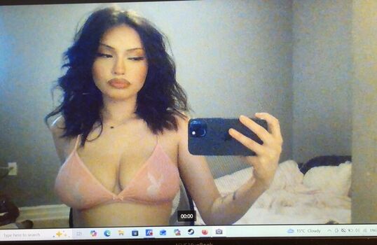whoismiabelle