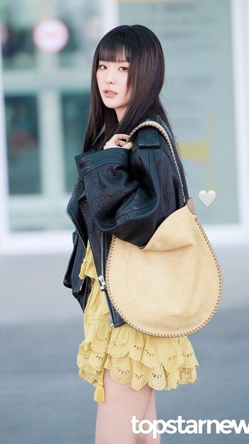 WomenK-pop