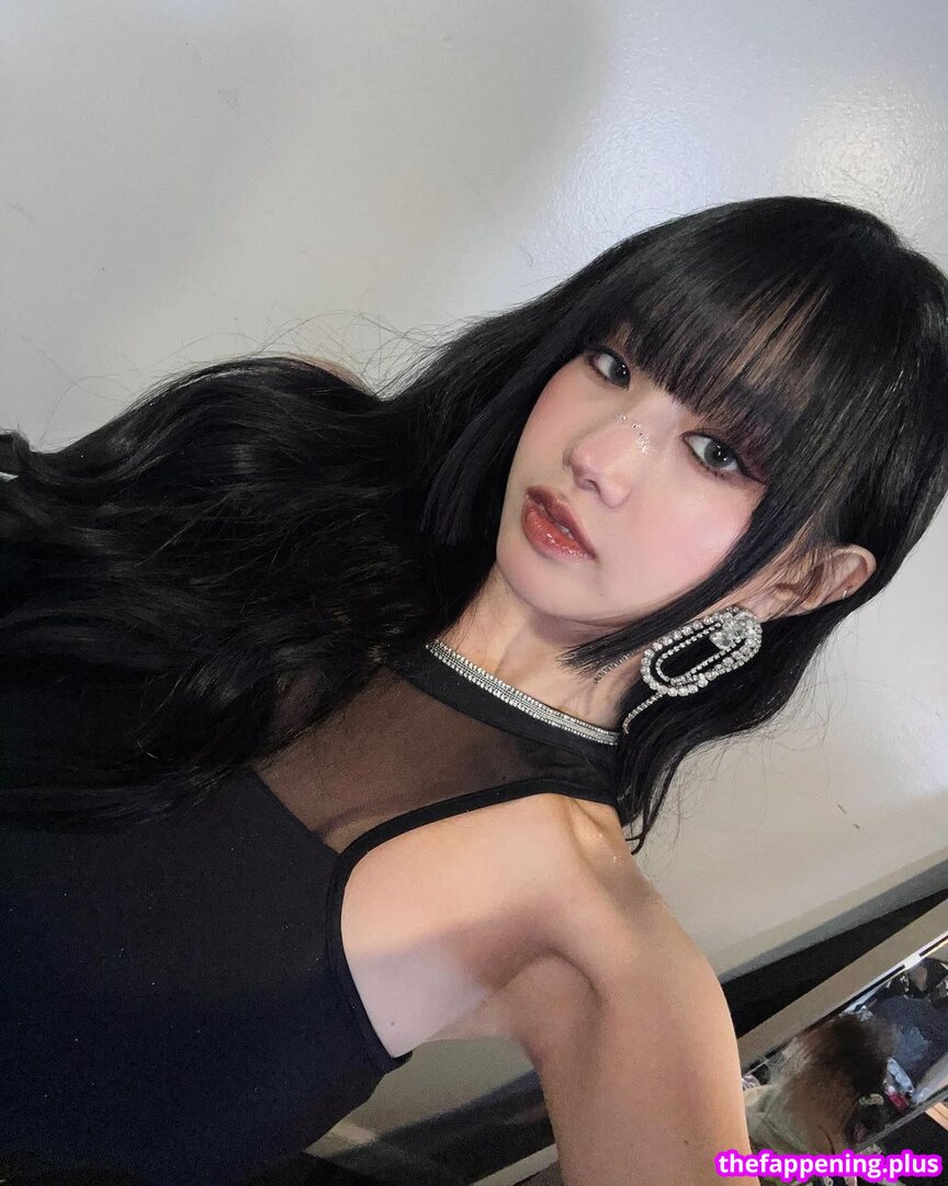 WomenK-pop