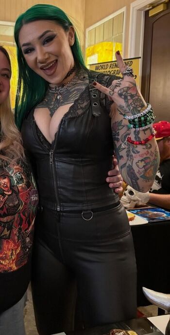 WWE Shotzi