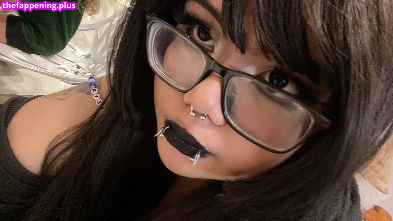 _xxolyvxx / xxolyvxx Naken OnlyFans Foto #20