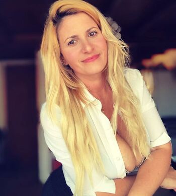 Yanina Coronel