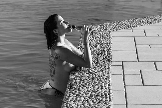 Yoana Nikolova