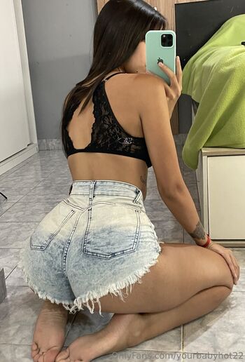 yourbabyhot22