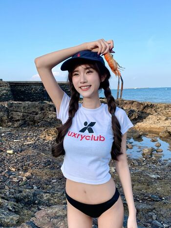 Yujeen.indyy